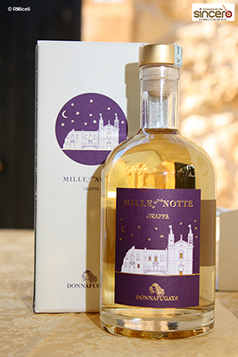 bottiglia di grappa Mille e una Notte