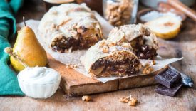 strudel pere e cioccolato