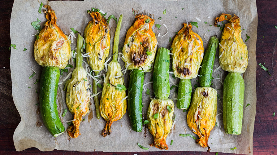 Fiori di zucchine ripieni