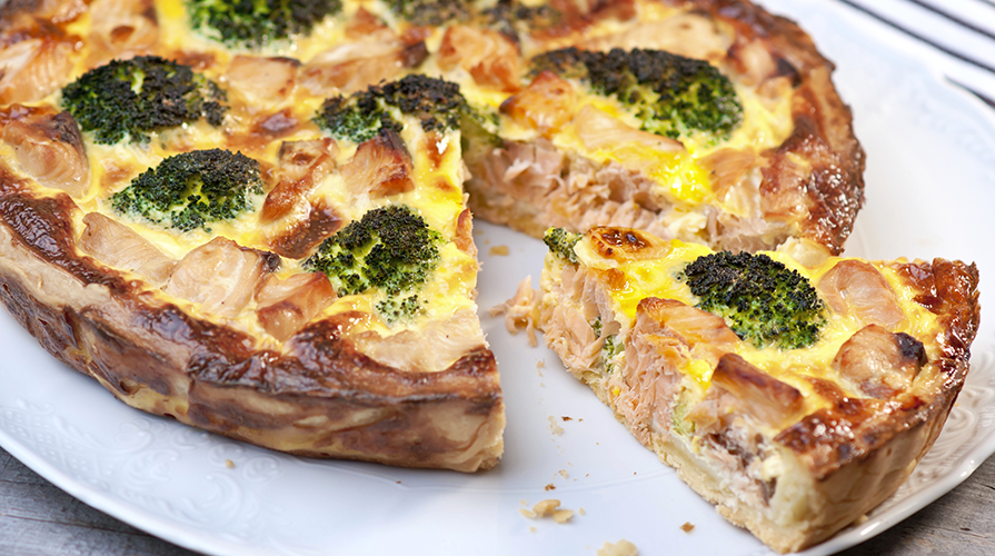 quiche-alla-ricotta-broccoletti-e-salmone-affumicato