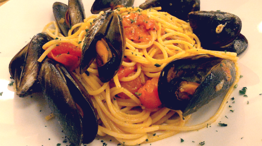 Spaghetti pomodorini e cozze