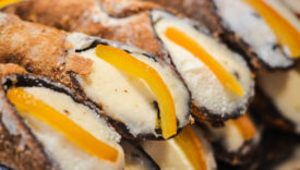 cannolo siciliano