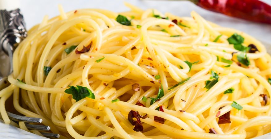 spaghetti aglio olio peperoncino